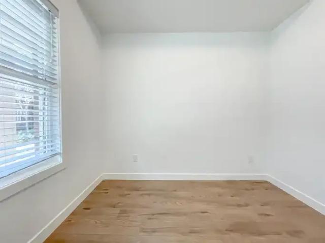 Townhouse for rent in Northwest, Alberta