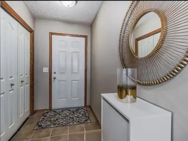 Townhouse for rent in Northwest, Alberta