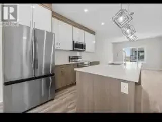 Townhouse for rent in Northwest, Alberta