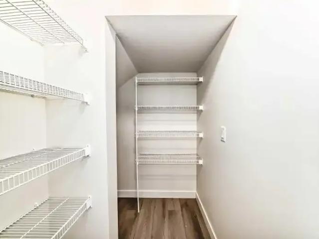 Townhouse for rent in Northwest, Alberta
