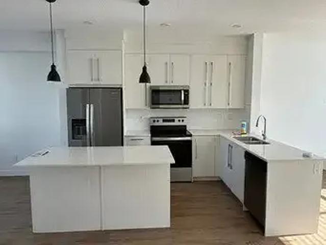 Townhouse for rent in Northwest, Alberta