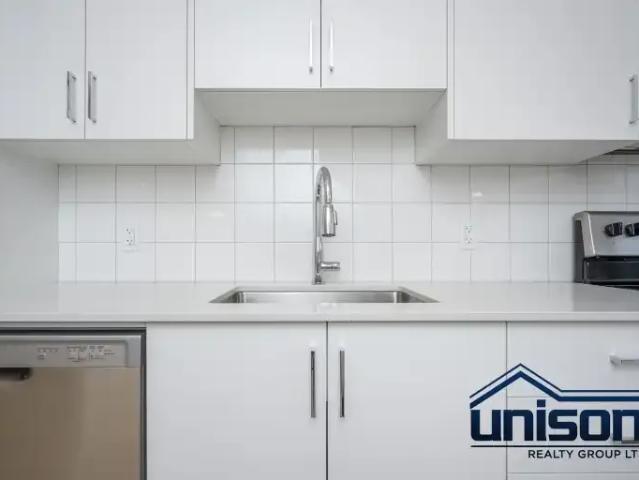 Townhouse for rent in Northwest, Alberta
