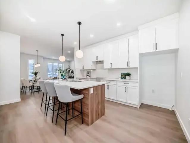 Townhouse for rent in Northwest, Alberta