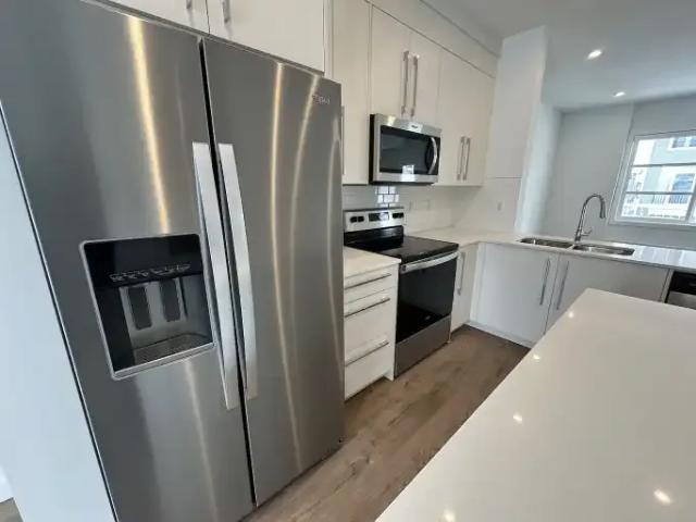 Townhouse for rent in Northwest, Alberta