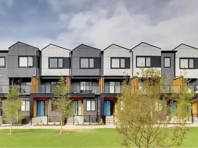 Townhouse for rent in Belvedere, Calgary