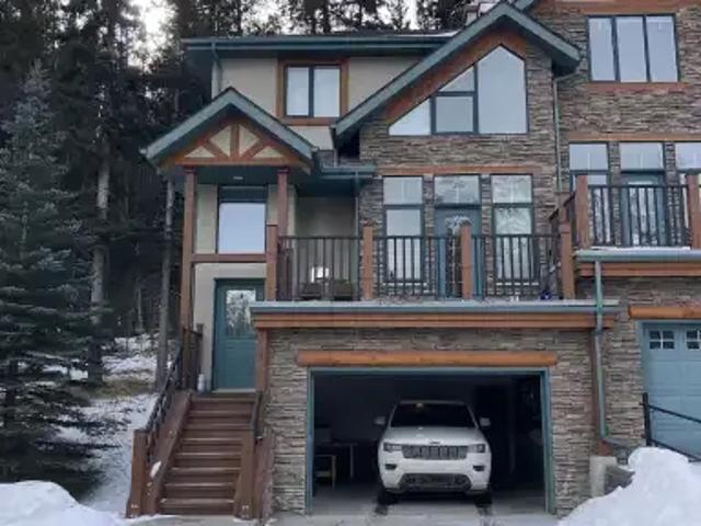 Townhouse for rent in Canmore, Alberta