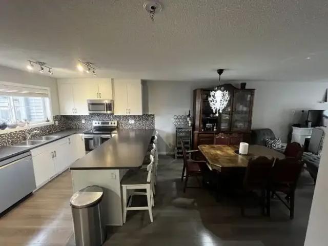 Townhouse for rent in Alberta