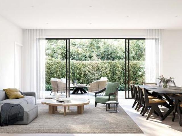 Townhouse for sale in Doncaster, Melbourne