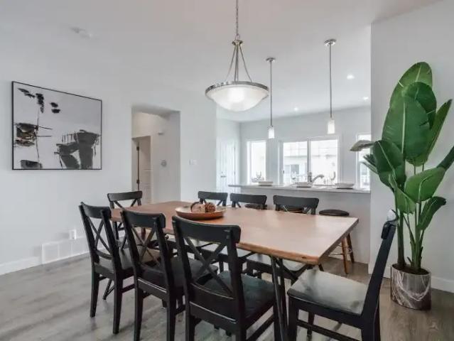Townhouse for rent in Wedgewood, Alberta
