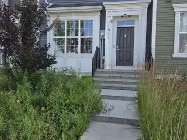 Townhouse for rent in Wedgewood, Alberta