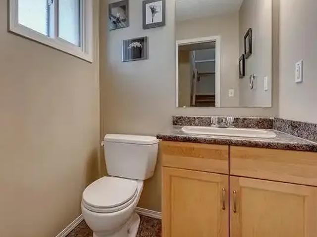 Townhouse for rent in Wedgewood, Alberta