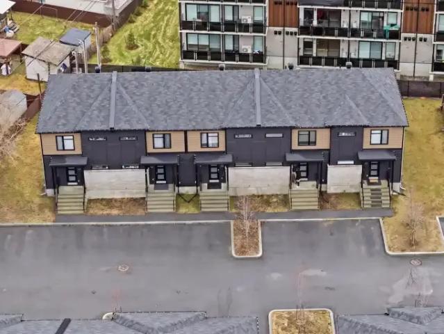 Townhouse for rent in Gatineau, Quebec