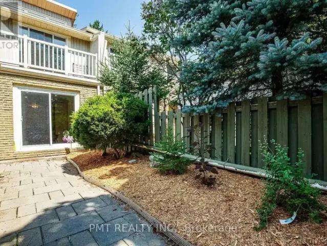 Townhouse for rent in Guelph, Ontario