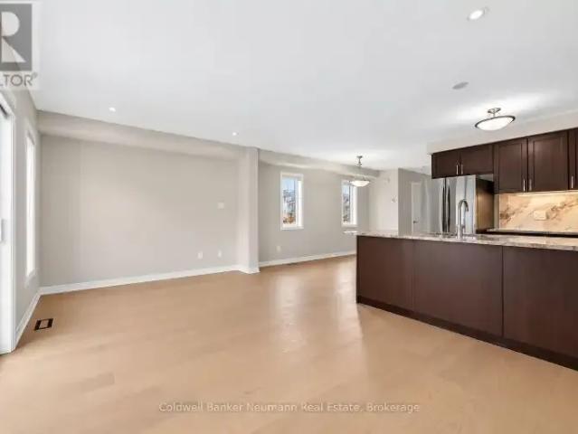 Townhouse for rent in Kitchener, Ontario