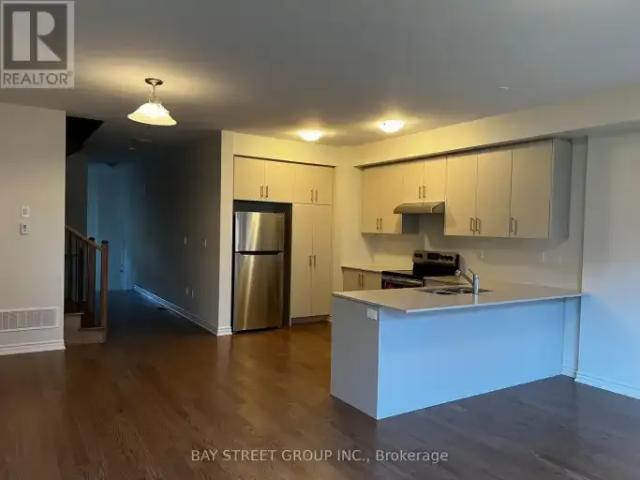 Townhouse for rent in Milton, Ontario