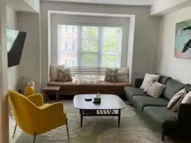 Townhouse for rent in Milton, Ontario