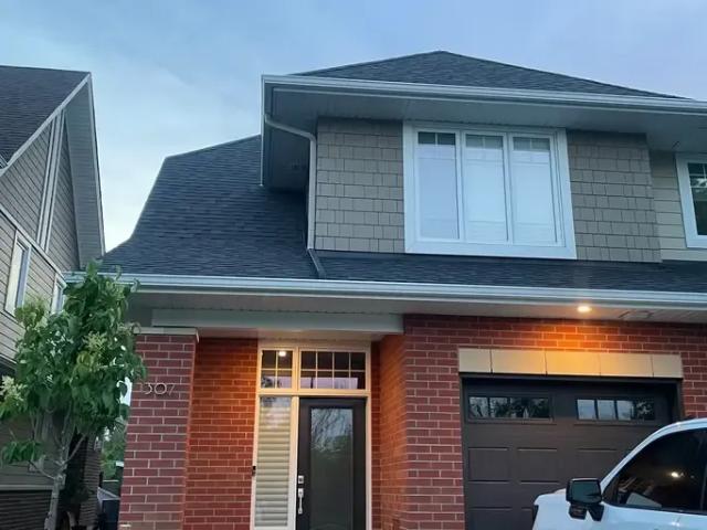 Townhouse for rent in Nepean