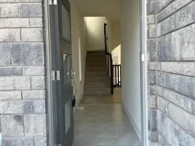 Townhouse for rent in Niagara, Ontario