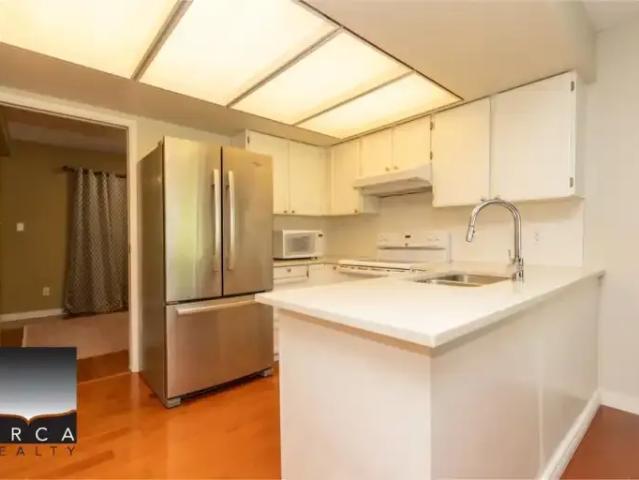 Townhouse for rent in British Columbia