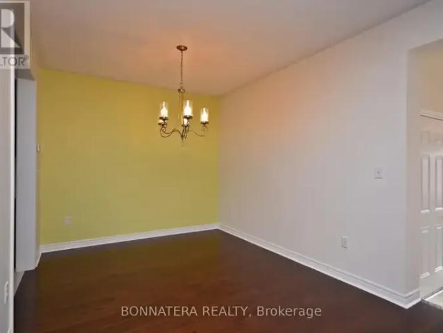 Townhouse for rent in Oakville