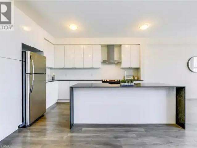 Townhouse for rent in Oakville, Ontario