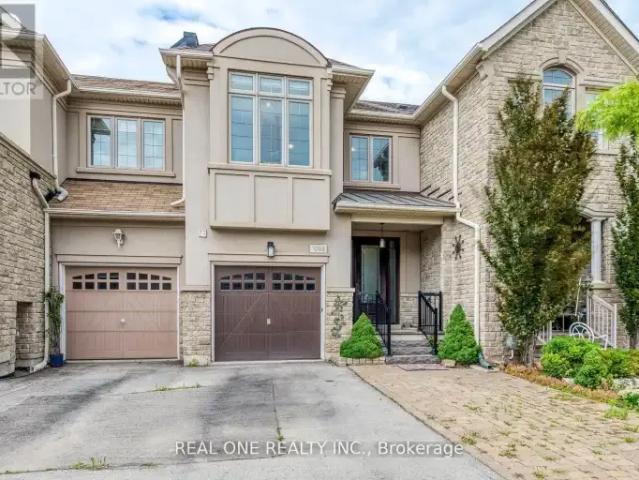 Townhouse for rent in Oakville, Ontario