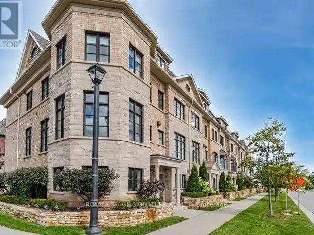 Townhouse for rent in Oakville, Ontario