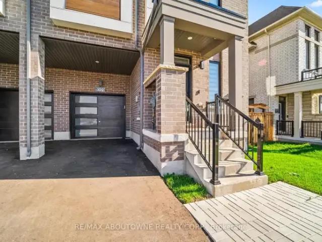 Townhouse for rent in Oakville, Ontario