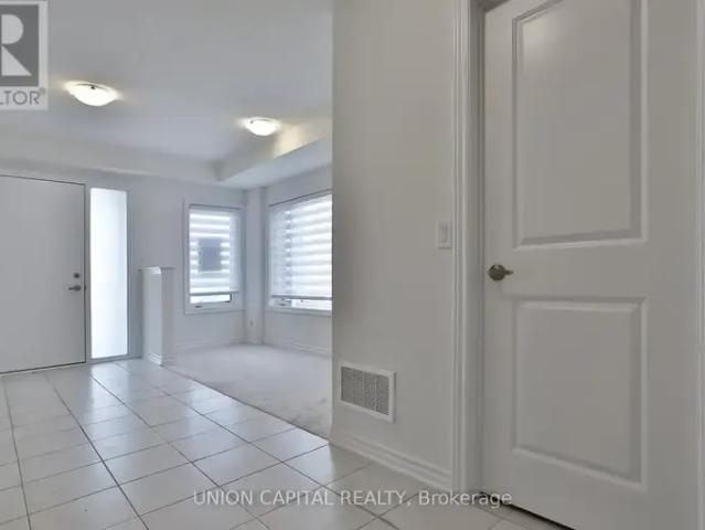 Townhouse for rent in Oakville