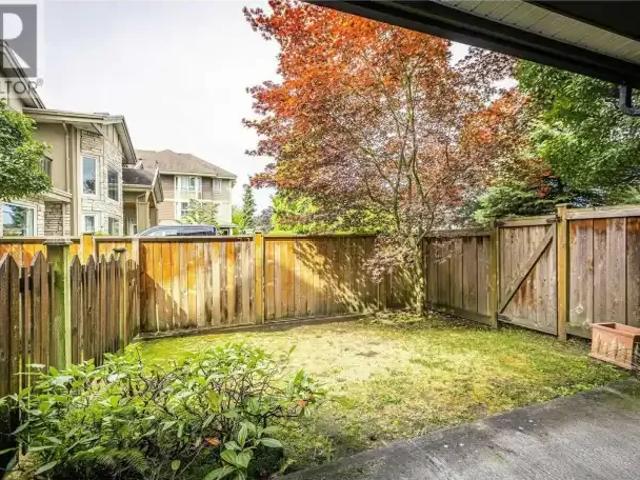 Townhouse for rent in McLennan North, Richmond