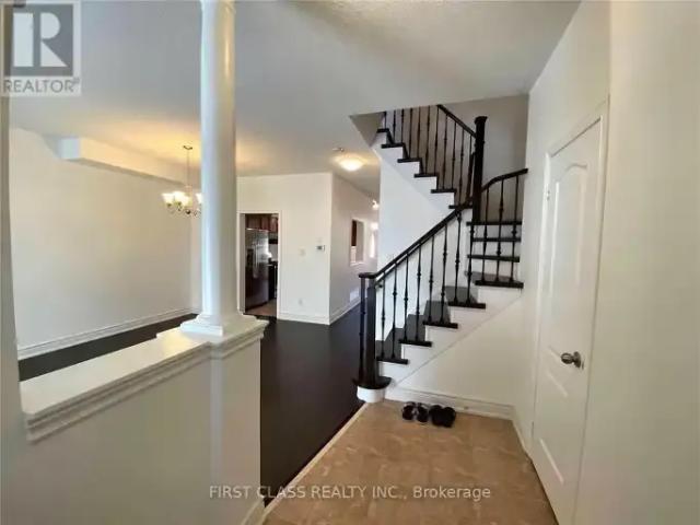 Townhouse for rent in Richmond Hill, Golden Horseshoe