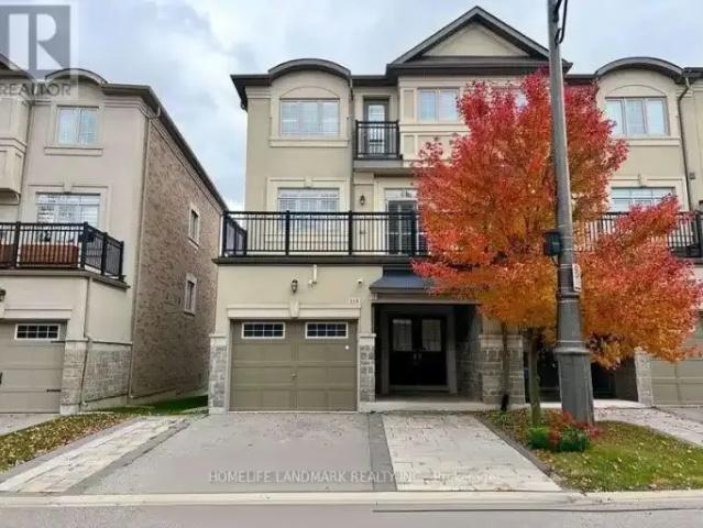 Townhouse for rent in Richmond Hill, Golden Horseshoe