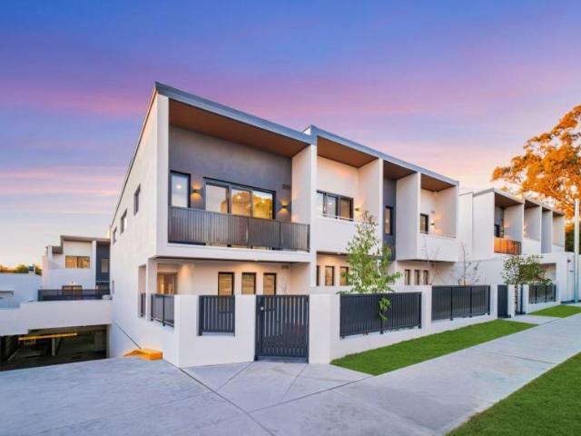 Townhouse for rent in South Hurstville, New South Wales