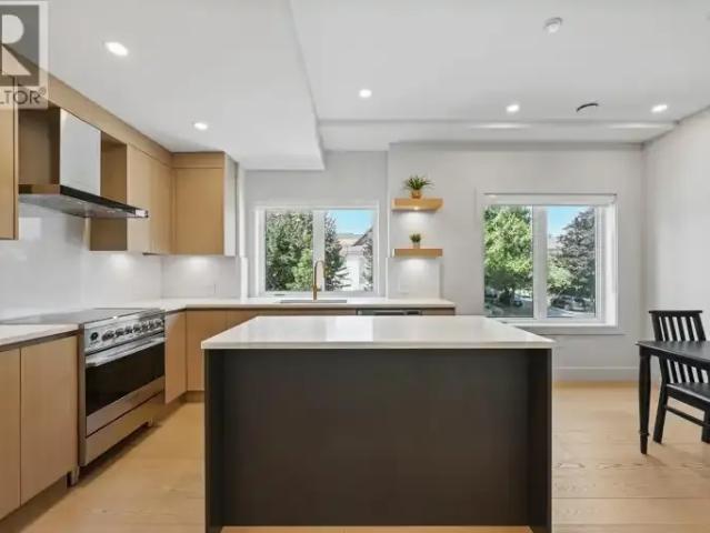Townhouse for rent in Vancouver, British Columbia