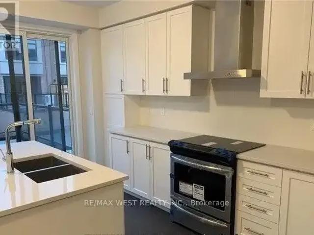Townhouse for rent in York, Ontario