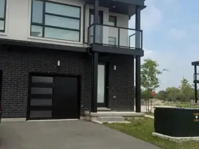 Townhouse for rent in Niagara, Ontario