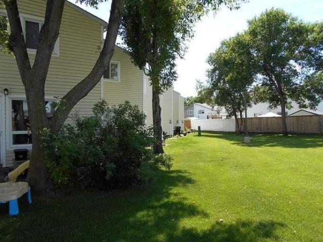 Townhouse for rent in East St. Paul, Manitoba