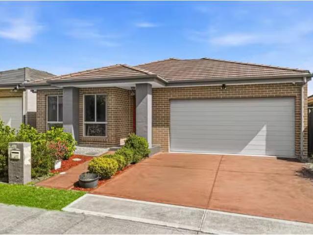House for rent in Jordan Springs, Sydney