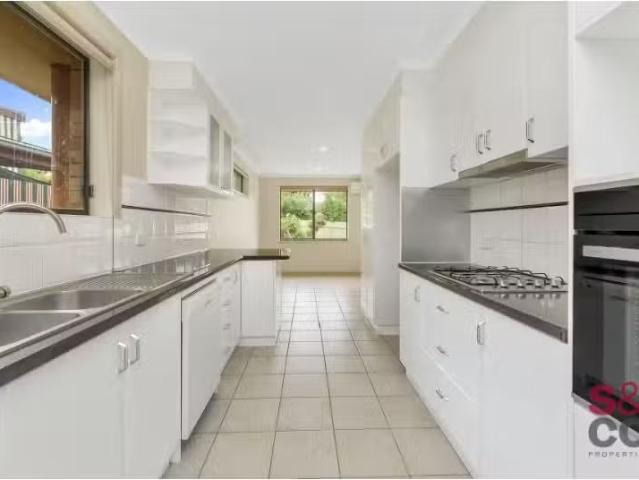 House for rent in Woden, Australian Capital Territory