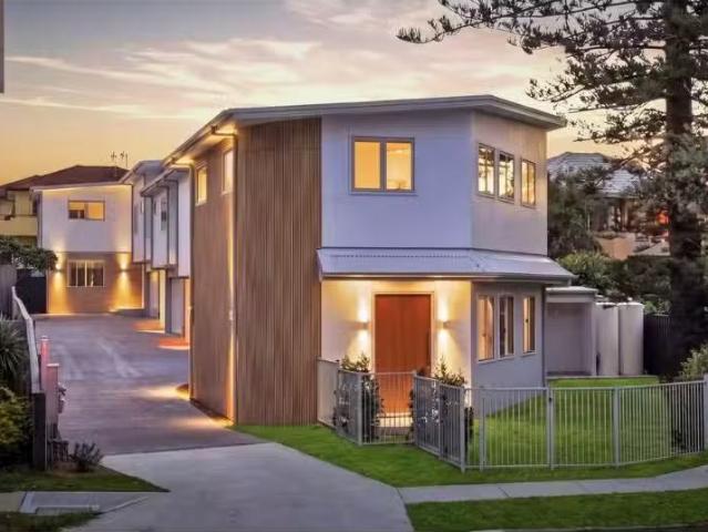 Condo for rent in Toowoon Bay, New South Wales