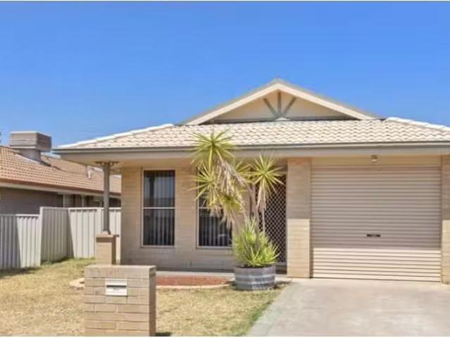 House for rent in Piallamore, New South Wales