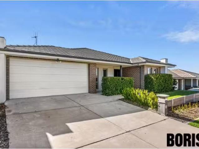 House for rent in Googong, New South Wales