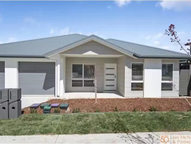 House for rent in Googong, Queanbeyan-Palerang Regional Council