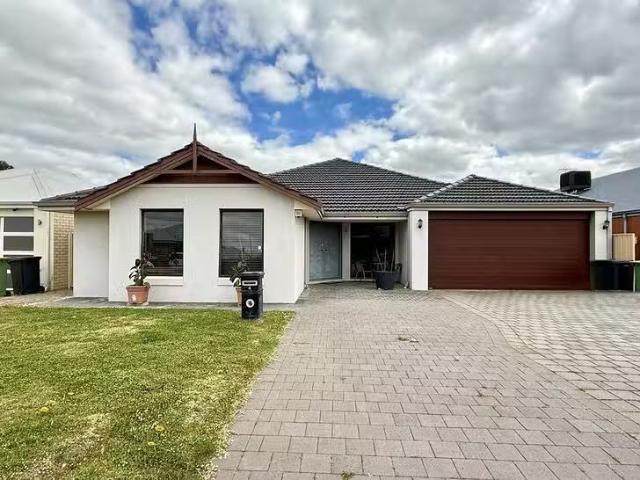 House for rent in Canning Vale, Western Australia