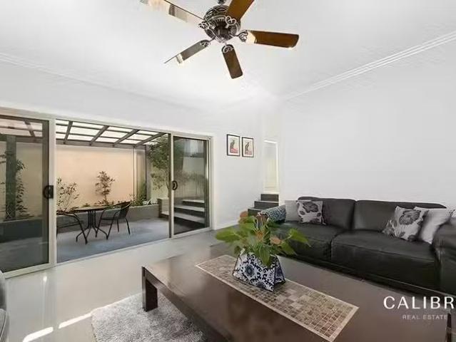 House for rent in Indooroopilly, Greater Brisbane