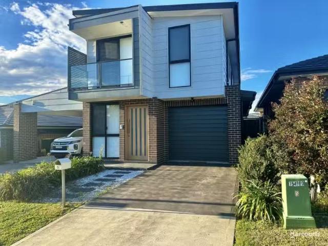 House for rent in Bradbury, Sydney