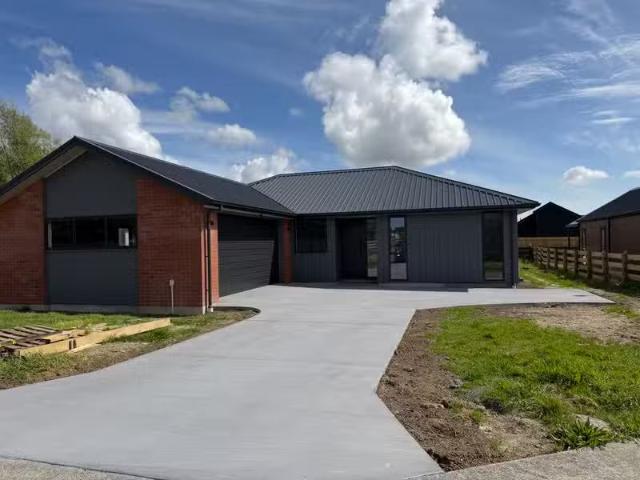 House for rent in Clevedon Meadows, Franklin