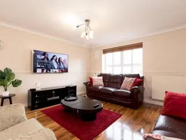 Apartment for rent in Thamesmead, Greater London