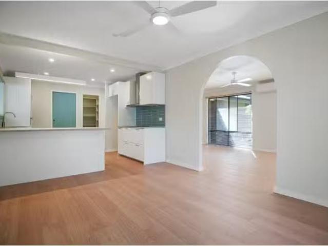 House for rent in Pearl Beach, New South Wales