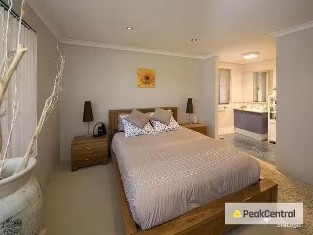House for rent in Secret Harbour, Western Australia